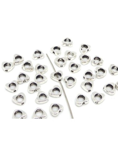 50 Petites Perles coeur évidé en métal argenté 5,1mm