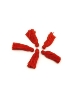 Petits pompons rouges