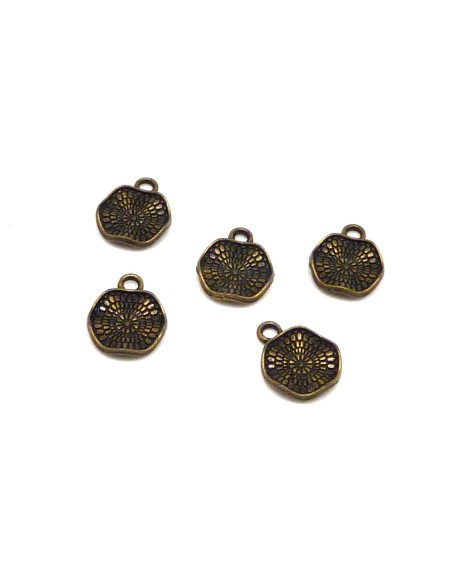 Breloque sequin travaillé en métal de couleur bronze 13mm