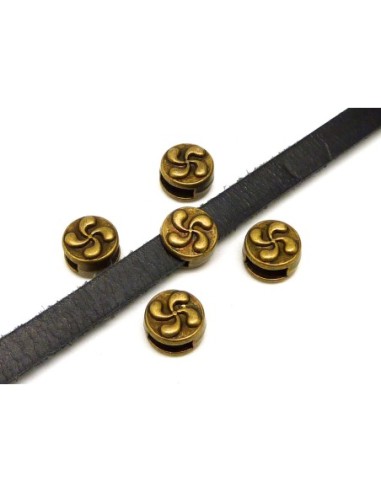 Perles passant croix basque slide pour lanière de 6-6,5mm en métal de couleur bronze gravé