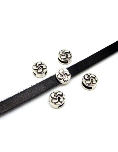 10 Perles passant croix basque slide pour lanière de 6-6,5mm en métal argenté gravé