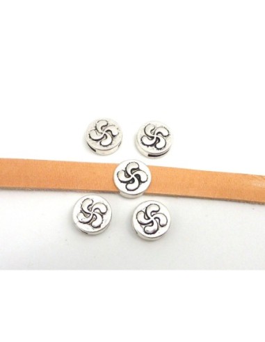 Slide croix basque pour lanière cuir 10mm en métal argenté gravé