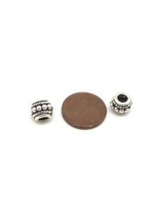 10 Perles cylindre, tube 8,3mm en métal argenté travaillé trou 3,6mm 2