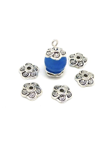 30 Calottes, coupelles en métal argenté motif fleur 8,8mm