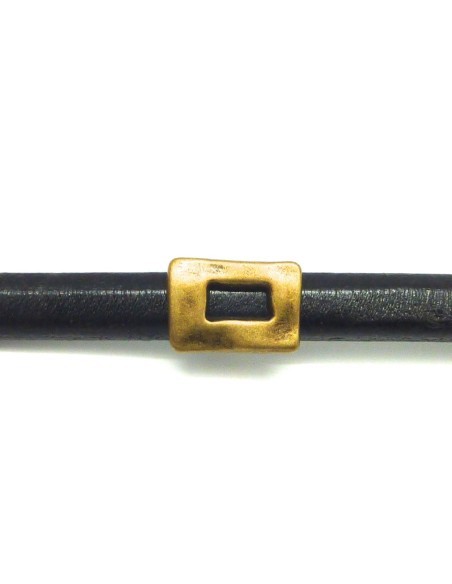 3 Perles passant poussoir slide en métal de couleur bronze martelé pour cuir regaliz