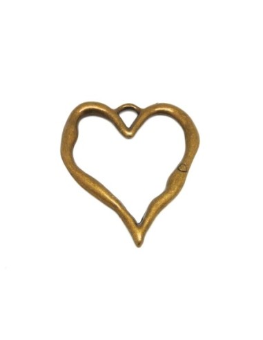 Grand Pendentif coeur évidé en métal de couleur bronze 7,7cm gravé d'un petit coeur