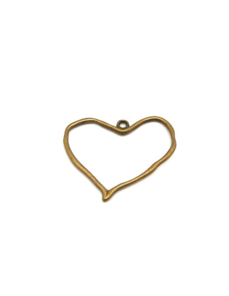 5 Pendentifs coeur évidé en métal de couleur bronze martelé 37mm