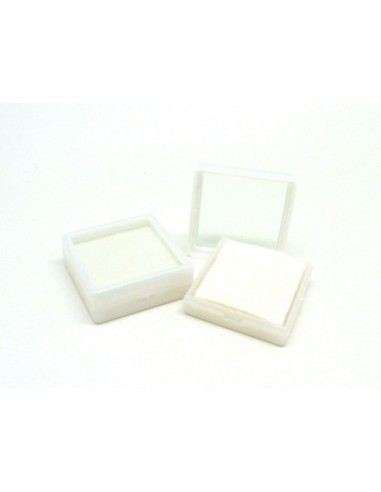 Petits écrins carré 4cm X 4cm X 1,5cm de couleur blanc