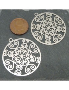 2 Pendentifs Estampes en filigrane motif arabesque coeur travaillé en forme de fleur 34mm en métal argenté très fin 2
