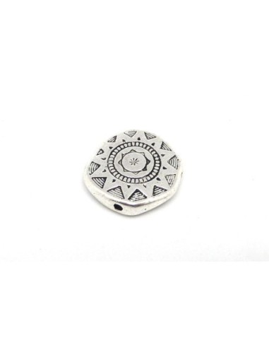 Perle plate style ethnique 17mm en métal argenté