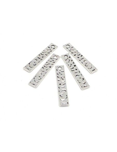 R-5 breloques navette rectangle 35,3mm x 6,8mm en métal argenté martelé