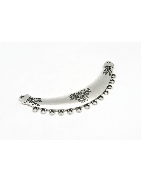 Plastron métal argenté