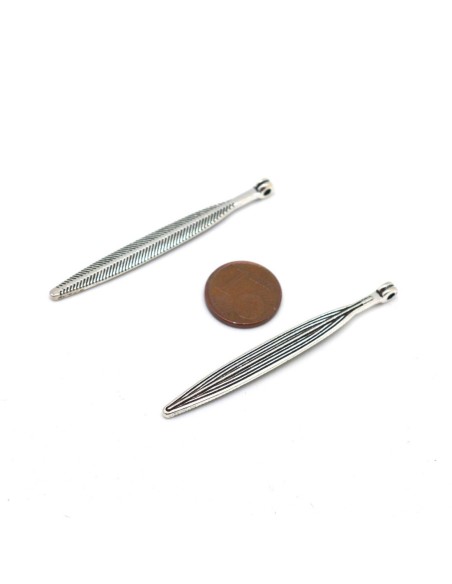 R-3 breloques pendentif navette effilées longue, plume 56,2mm x 5,8mm en métal argenté travaillé