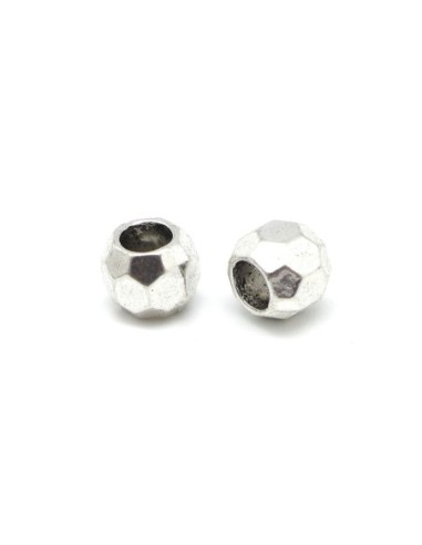 10 Perles rondes à facettes 7,4mm en métal argenté martelé à gros trou
