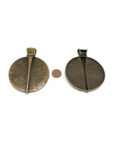 Grand pendentif rond martelé 2