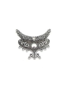 Petit Plastron pendentif intercalaire travaillé 63mm en métal argenté vieilli style bohème ethnique