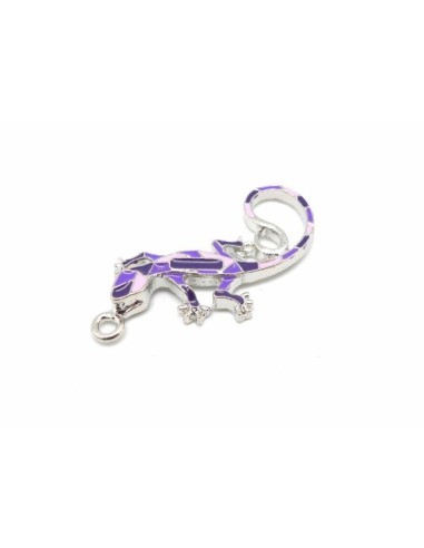 1 Breloque salamandre, gecko, lézard, pendentif en métal argenté émaillé de couleur parme, violet et rose pâle 