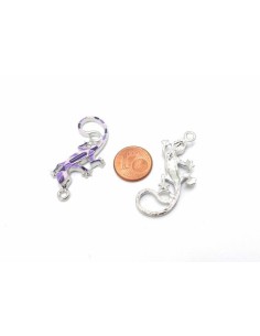 1 Breloque salamandre, gecko, lézard, pendentif en métal argenté émaillé de couleur parme, violet et rose pâle  2