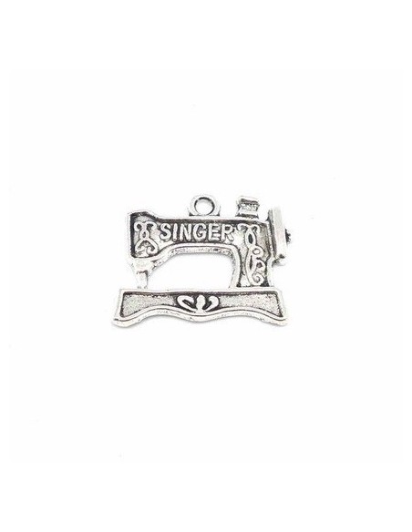 Breloque machine à coudre en métal argenté 17,7mm x 20,2mm