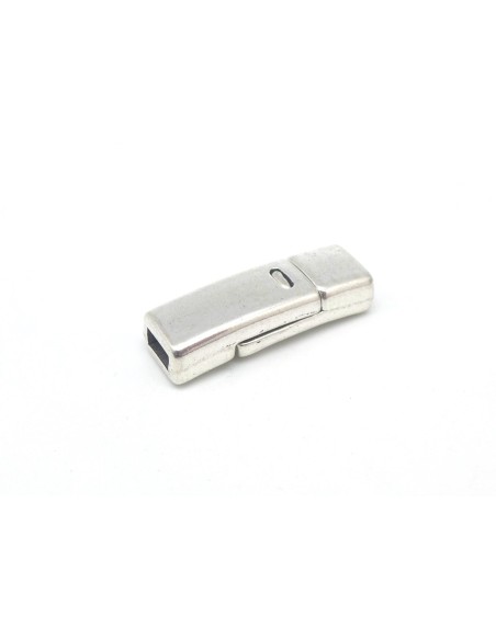 Fermoir aimanté rectangle pour lanière de 6mm en métal argenté lisse