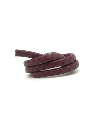 50cm Lanière simili cuir 6mm x 3,3mm de couleur grenat, bordeaux impression écaille