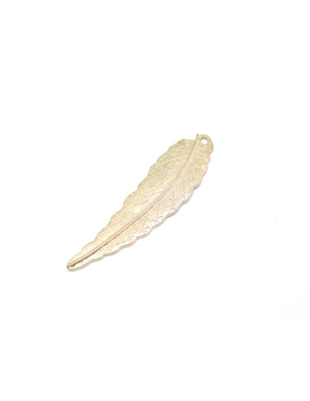 Lot de 4 pendentifs Grandes feuilles éffilées en métal doré 58,2mm