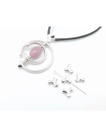 5 Perles embout intercalaire connecteur triangle en métal argenté martelé pour cordon de 2mm et fil de 0,8mm