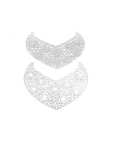 Petit Plastron pendentif intercalaire filigrane en métal argenté travaillé fin et léger stylisé 60mm X 49mm