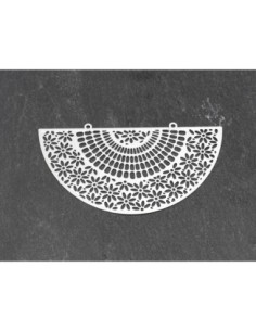 Petit Plastron pendentif demi lune filigrane en métal argenté travaillé fin et léger stylisé 59mm x 32mm