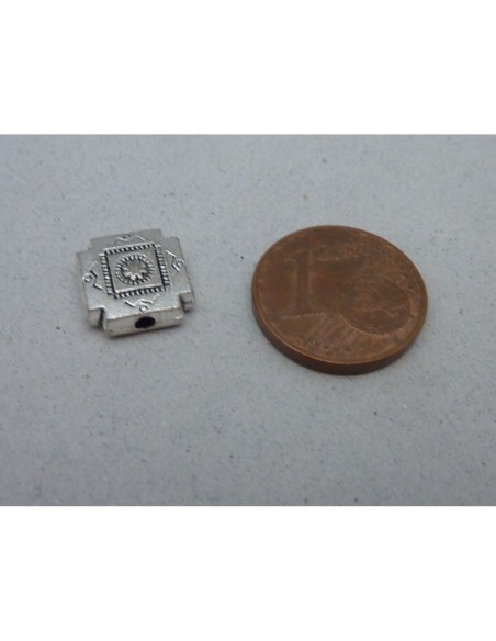 R-5 Perles connecteur carré gravé en métal argenté 9,9mm