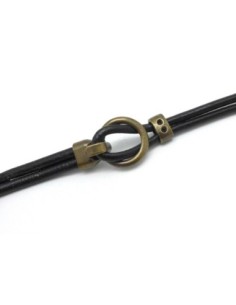 Fermoir crochet pour cordon souple de 4,5mm ou bracelet multi rangs en métal de couleur bronze 