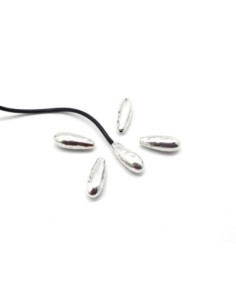 3 Grandes Perles embout de finition grain de riz martelé, goutte pour cordon de 1,5mm en métal argenté martelé