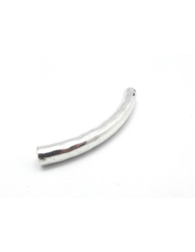 Perle tube passant en métal argenté martelé pour cordon de 3mm