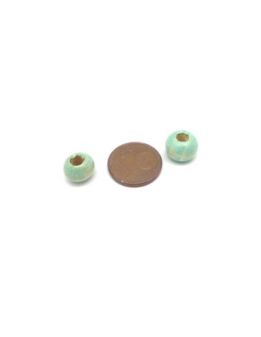 21g soit environ 100 perles en bois peinte ronde 10mm de couleur vert pastel pâle effet vieilli