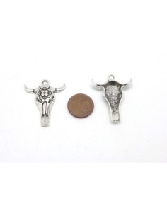 Pendentif tête de taureau en métal argenté  40mm x 30mm - tête de buffle 2