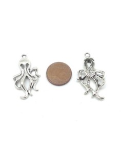 Breloques pieuvre en métal argenté 32mm 2