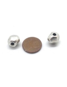 Perles en métal argenté galets irrégulier trou 2,6mm 2