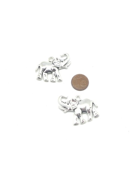 pendentifs éléphant en métal argenté 30mm x 35mm