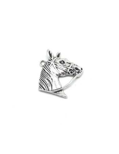 pendentif tête de cheval en métal argenté 35mm x 39mm