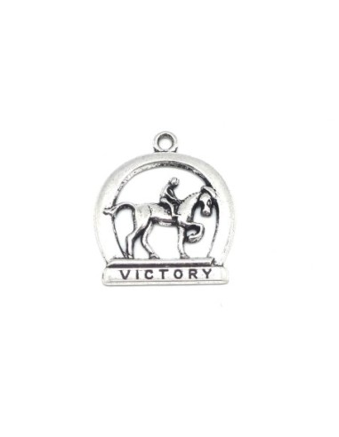 pendentif fer à cheval VICTORY en métal argenté 38mm x 32mm