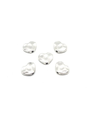Perles coeur en métal argenté martelé 9,2mm x 12mm