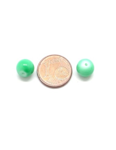 Perles  8mm en verre vert jade