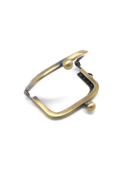 Fermoir porte monnaie en métal de couleur bronze 5,5cm avec attache sur le côté