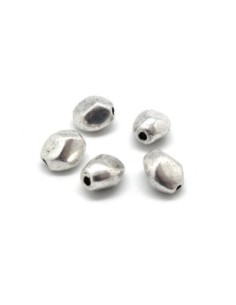 Perle en métal argenté galets irrégulier