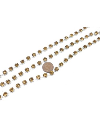 50cm de chaînette strass couleur ambre 6mm et métal argenté