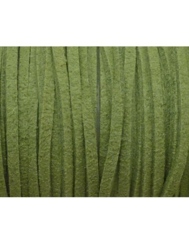 Cordon plat daim synthétique de couleur vert anis terne 2,5mm