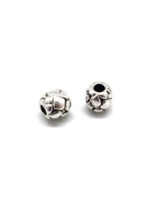 20 Perles en métal argenté travaillé légèrement olive 6mm