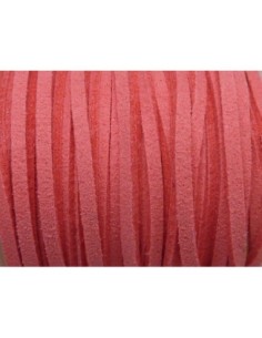 Cordon plat daim synthétique de couleur rose lumineux 2,5mm