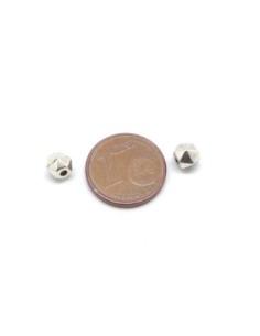 30 Perles en métal argenté rondes à facettes 5mm martelé 2