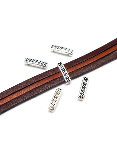 Slide en métal argenté pour lanière de 10mm motif triangle ethnique